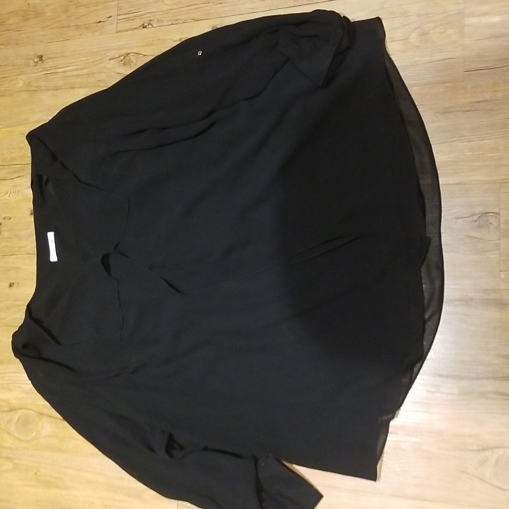 Black Calvin Klein lined flowy top v neck EUC sz 2X